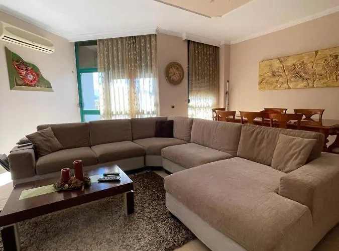 Luxury Center Apartment